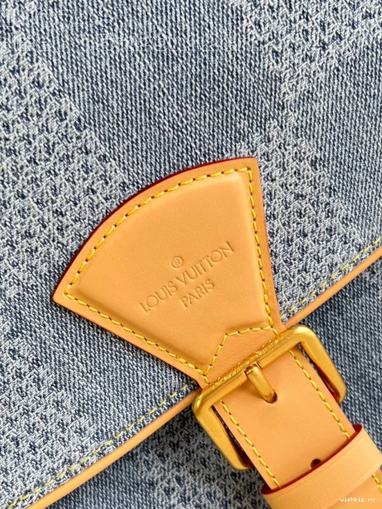 WIS Messenger VUITTON Montsouris MM LOUIS 0826